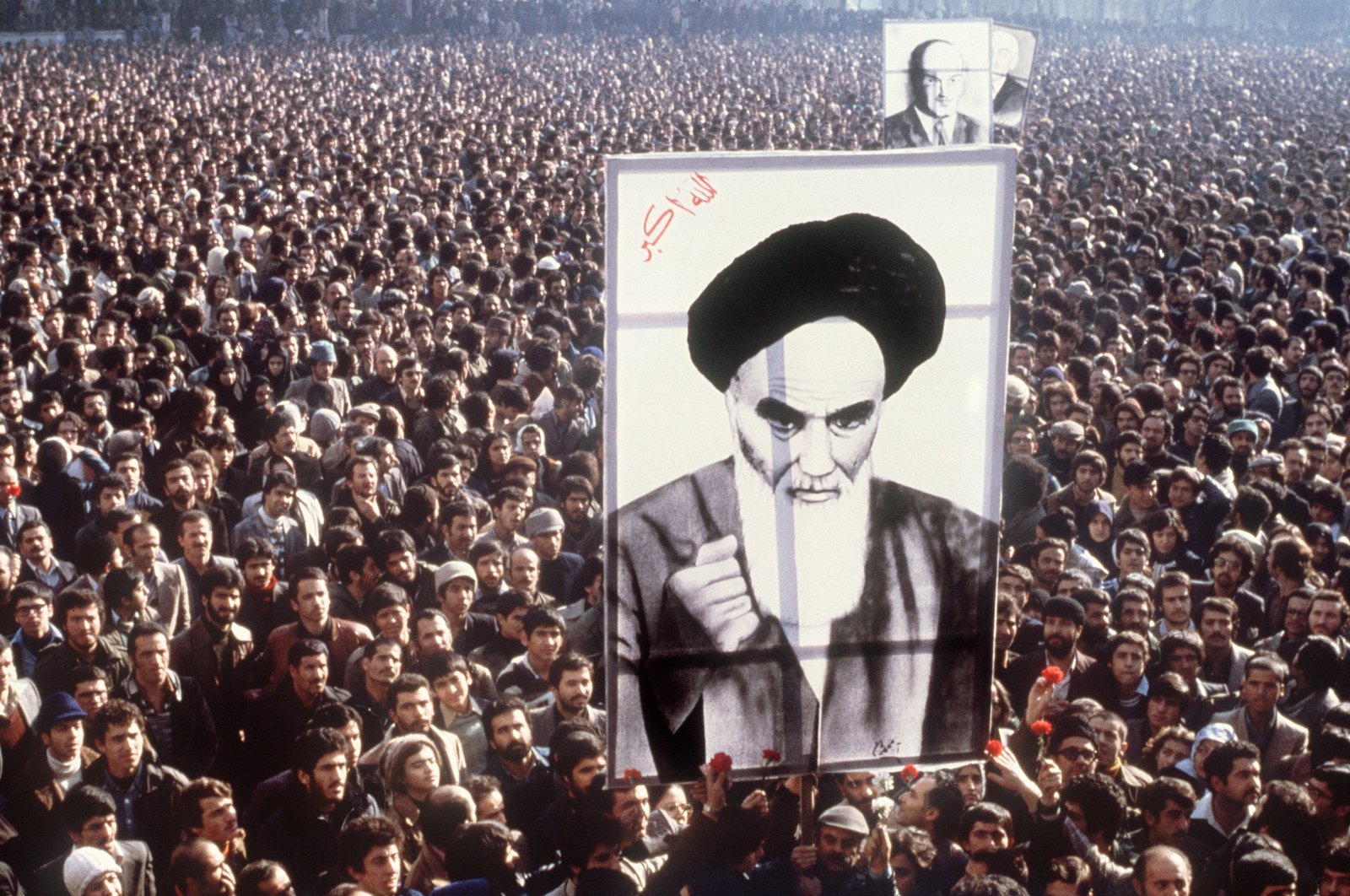 Irán, el petróleo y el imperio: del golpe de 1953 al ocaso de la hegemonía estadounidense revolución 1979a